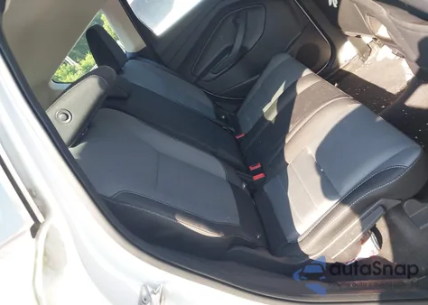 2017 Ford Escape S z USA, uszkodzony, nr VIN 1FMCU0F76HUB28054